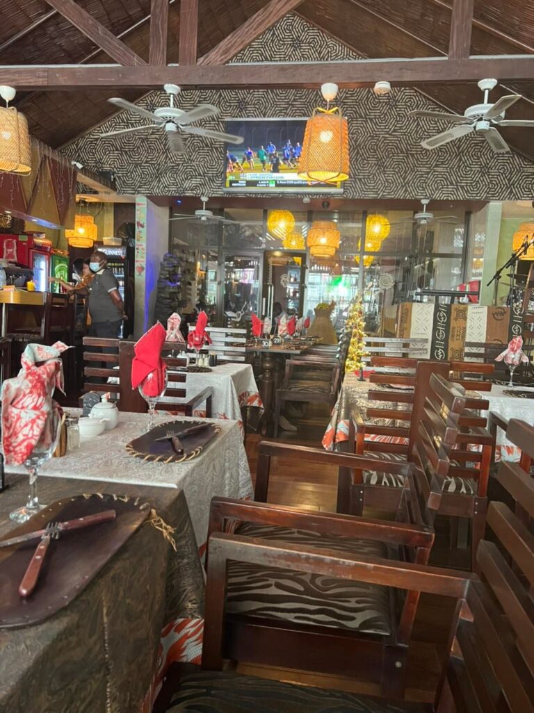 Saga Africa Restaurant - Bonapriso